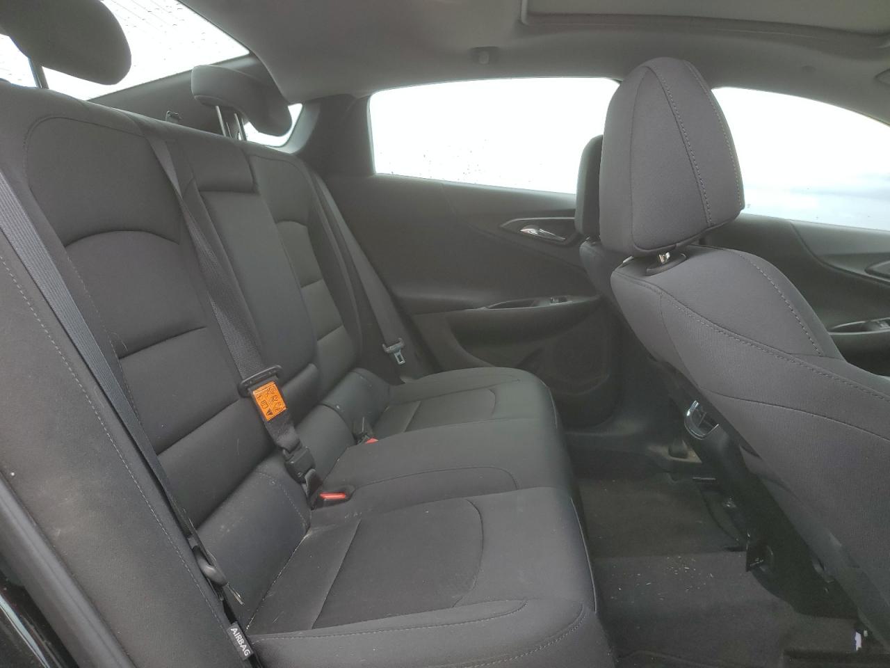 1G1ZE5ST4HF101086 2017 Chevrolet Malibu Lt