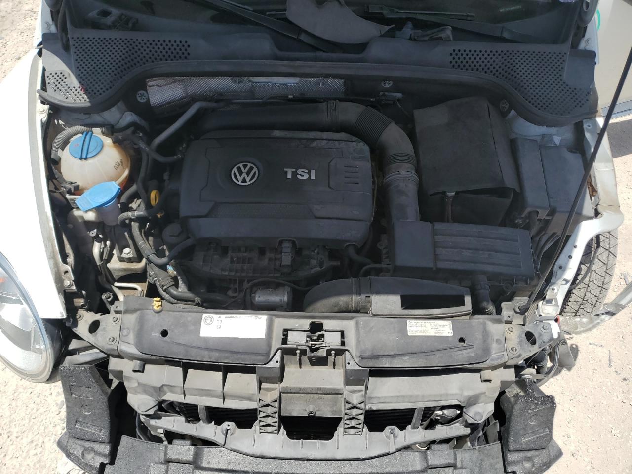 3VWF17AT4GM637244 2016 Volkswagen Beetle 1.8T