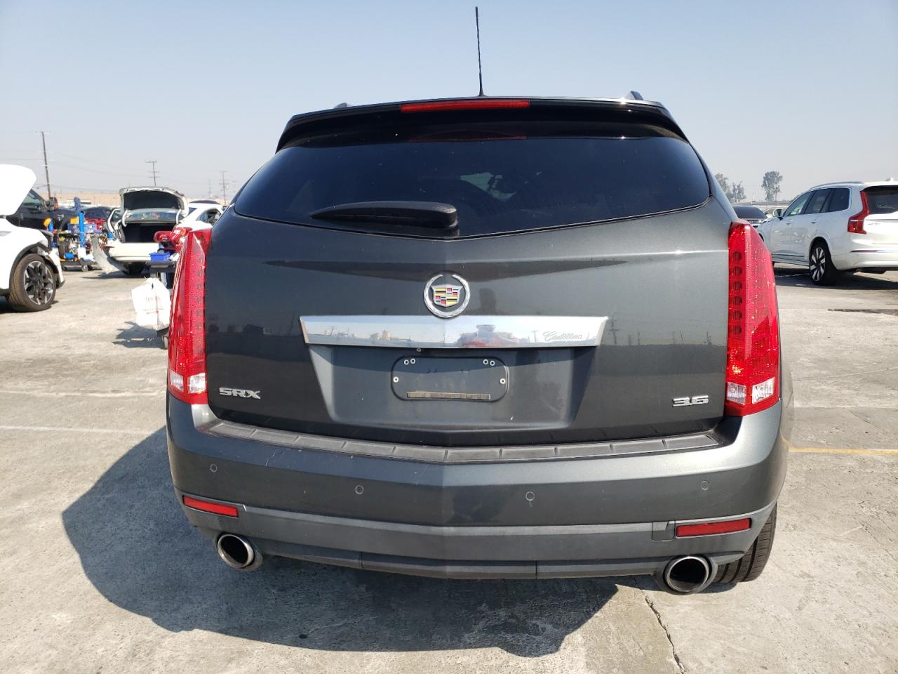 2016 Cadillac Srx Luxury Collection vin: 3GYFNBE38GS566060