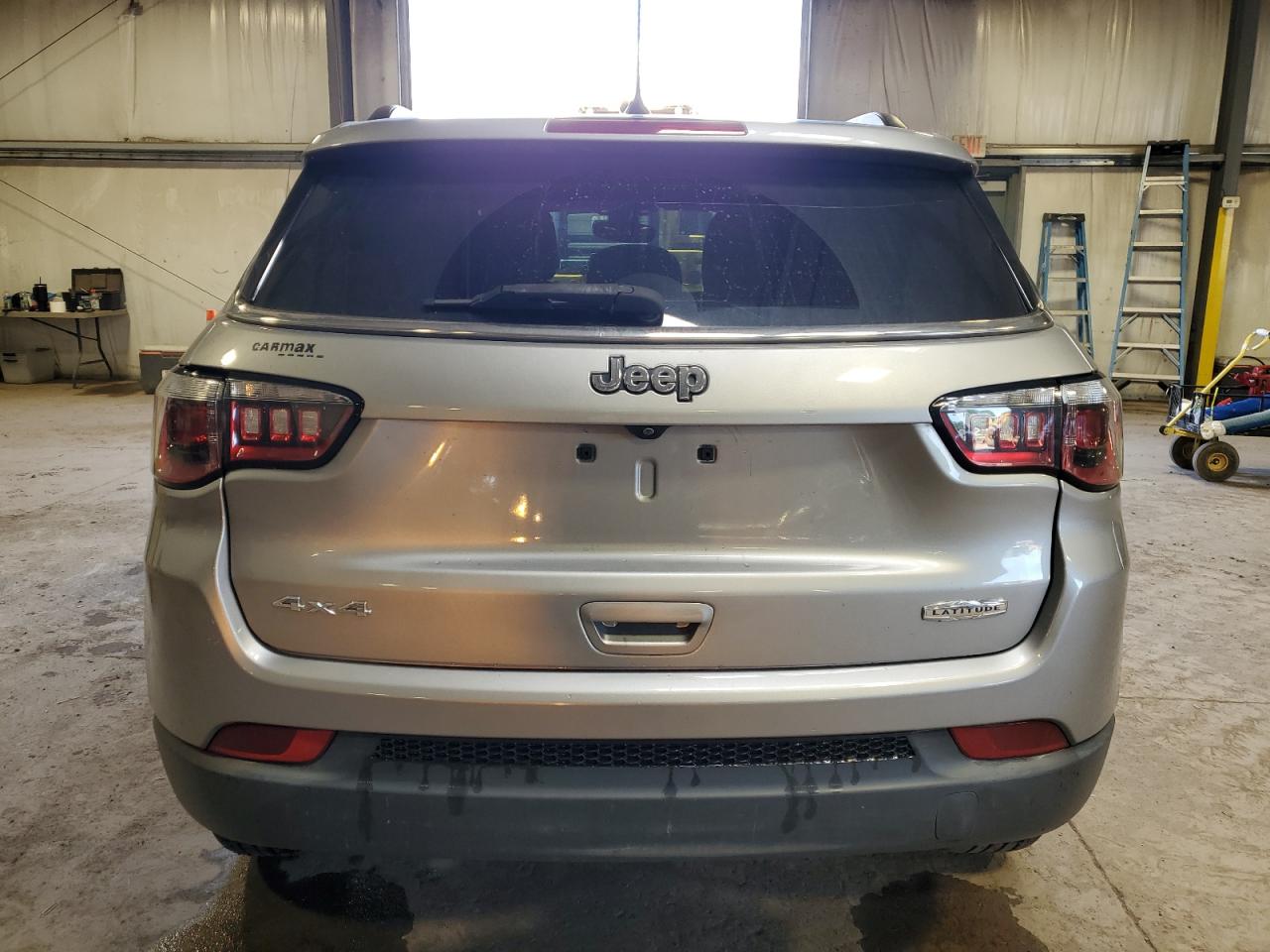 3C4NJDBB3JT436113 2018 Jeep Compass Latitude