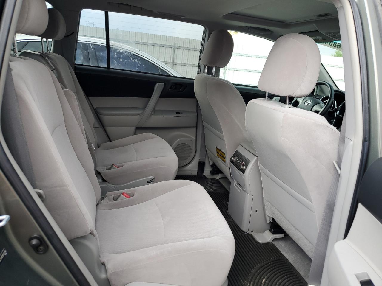 JTEES41A092121090 2009 Toyota Highlander