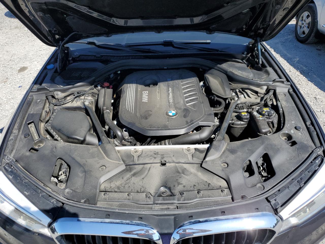 WBAJE7C57JWC54664 2018 BMW 540 Xi