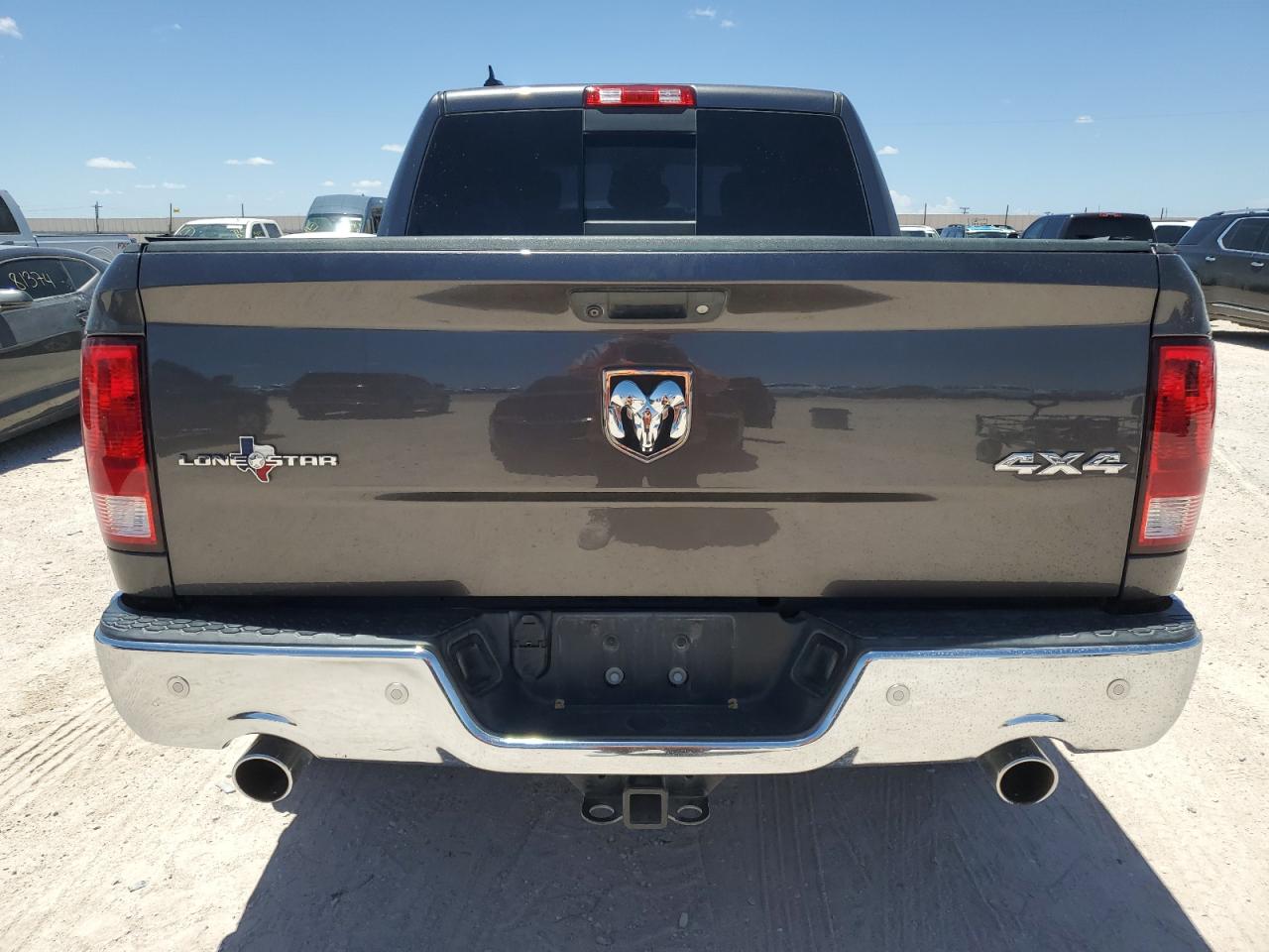 1C6RR7LT5HS509956 2017 Ram 1500 Slt