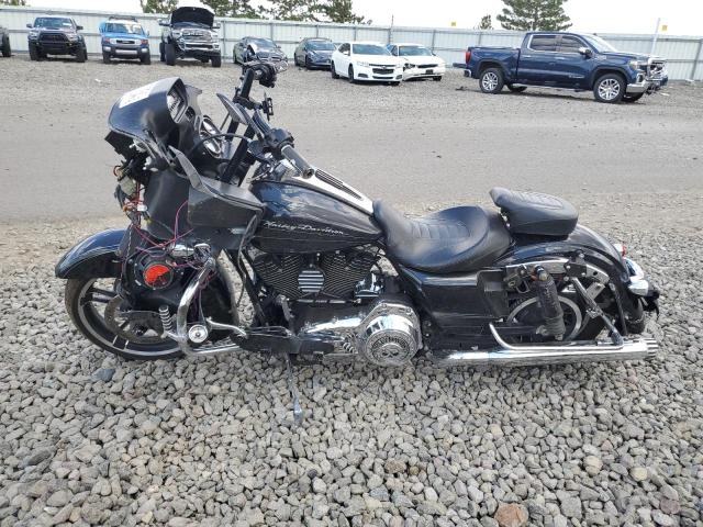 2011 HARLEY-DAVIDSON FLTRX 1HD1KHM16BB665720