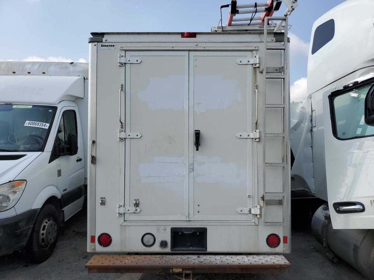 1gd072cg6f1193057 1GD072CG6F1193057 2015 GMC Savana Cutaway G3500