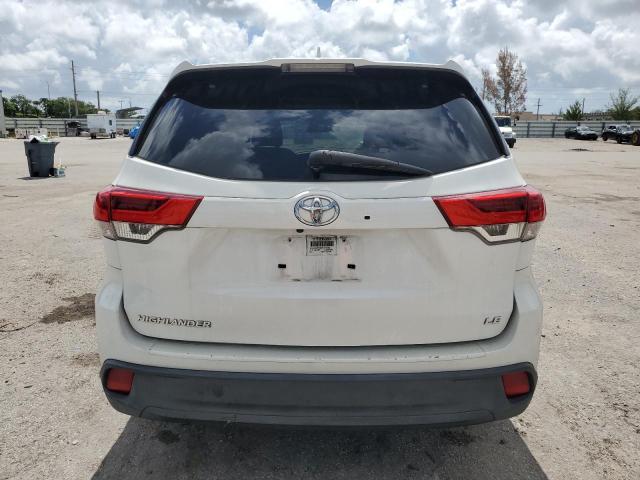 VIN 5TDZZRFH0KS316786 2019 Toyota Highlander, LE no.6