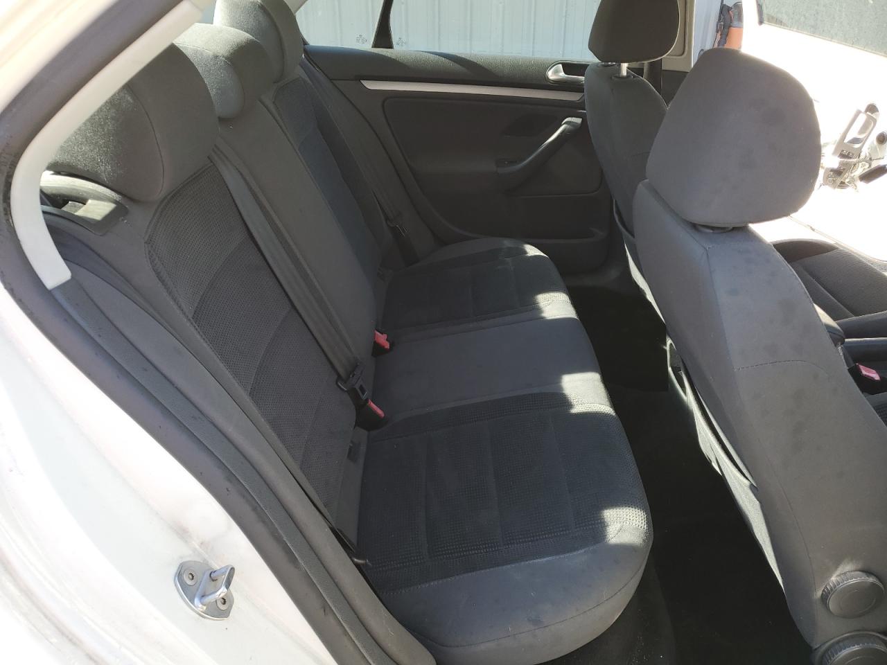 3VWJZ71K48M106623 2008 Volkswagen Jetta S