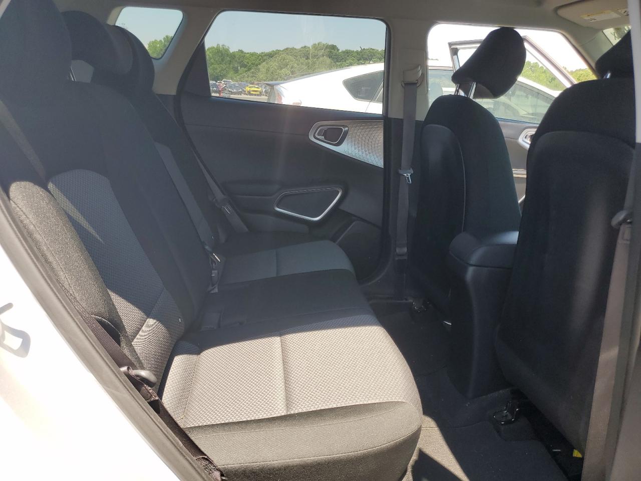 KNDJ23AU3L7071531 2020 Kia Soul Lx