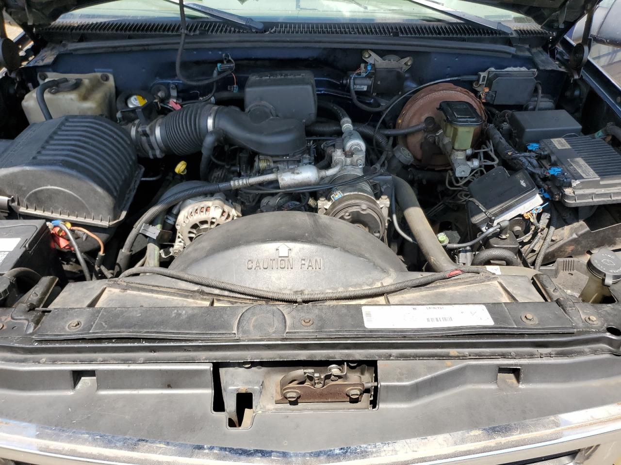 2GCEC19R5W1149666 1998 Chevrolet Gmt-400 C1500