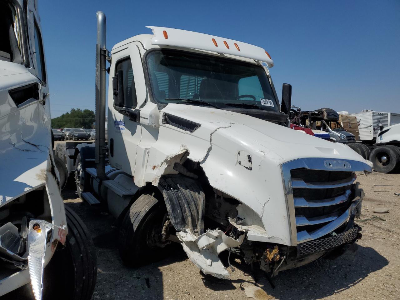 Freightliner Cascadia 2023 126" Day cab