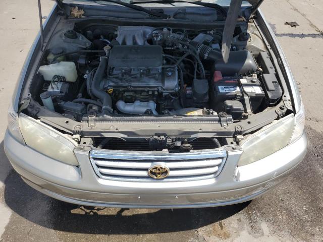 2000 Toyota Camry Le VIN: JT2BF28K6Y0255331 Lot: 62339324