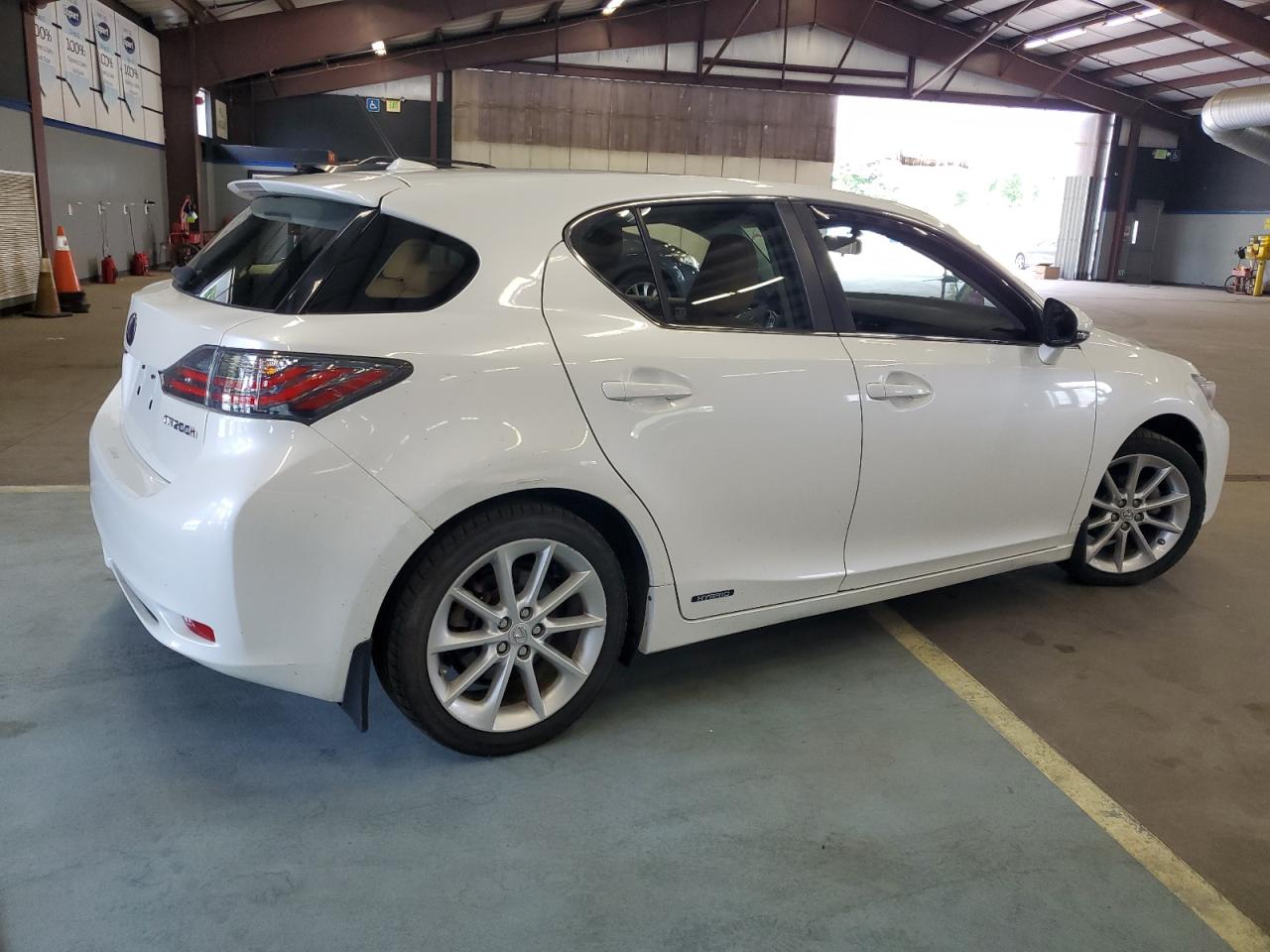 2013 Lexus Ct 200 vin: JTHKD5BH7D2160317