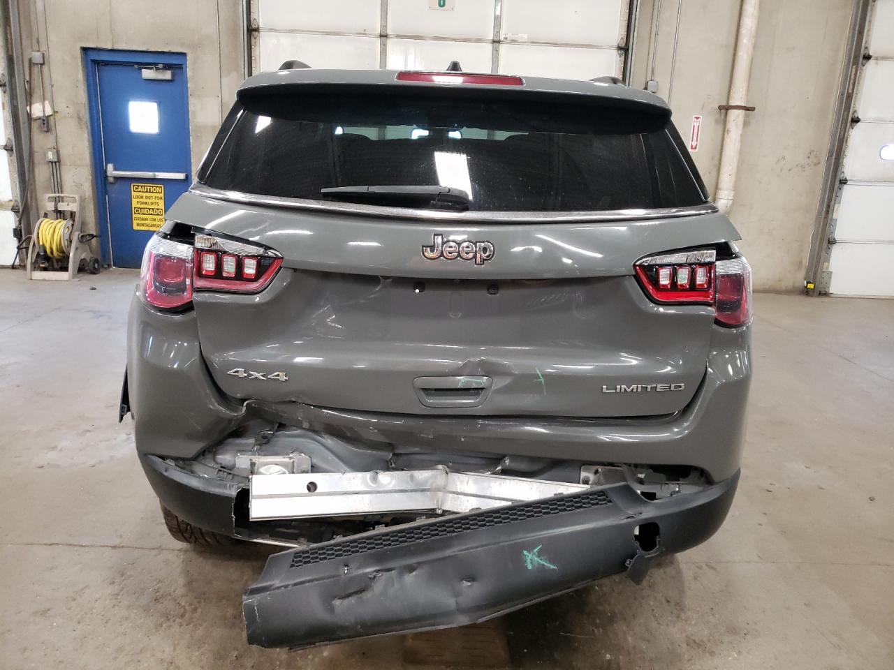 3C4NJDCB3LT126898 2020 Jeep Compass Limited