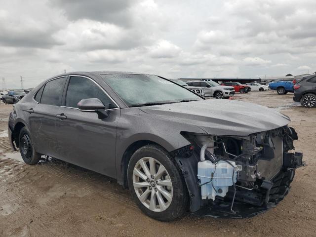 VIN 4T1B11HK7JU053723 2018 Toyota Camry, L no.4