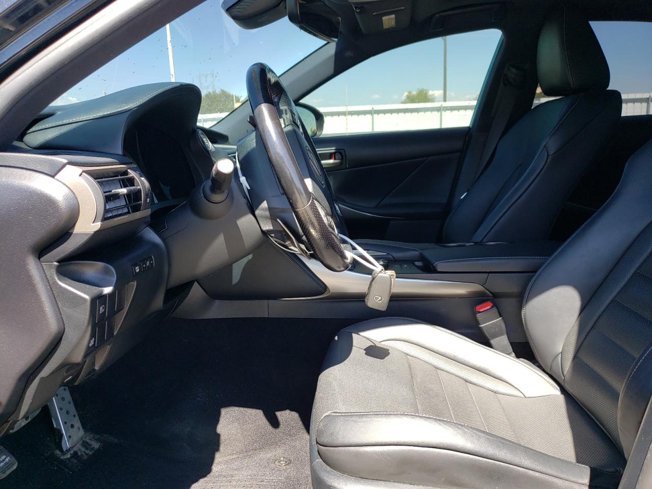 JTHCM1D25H5020292 2017 Lexus Is 300