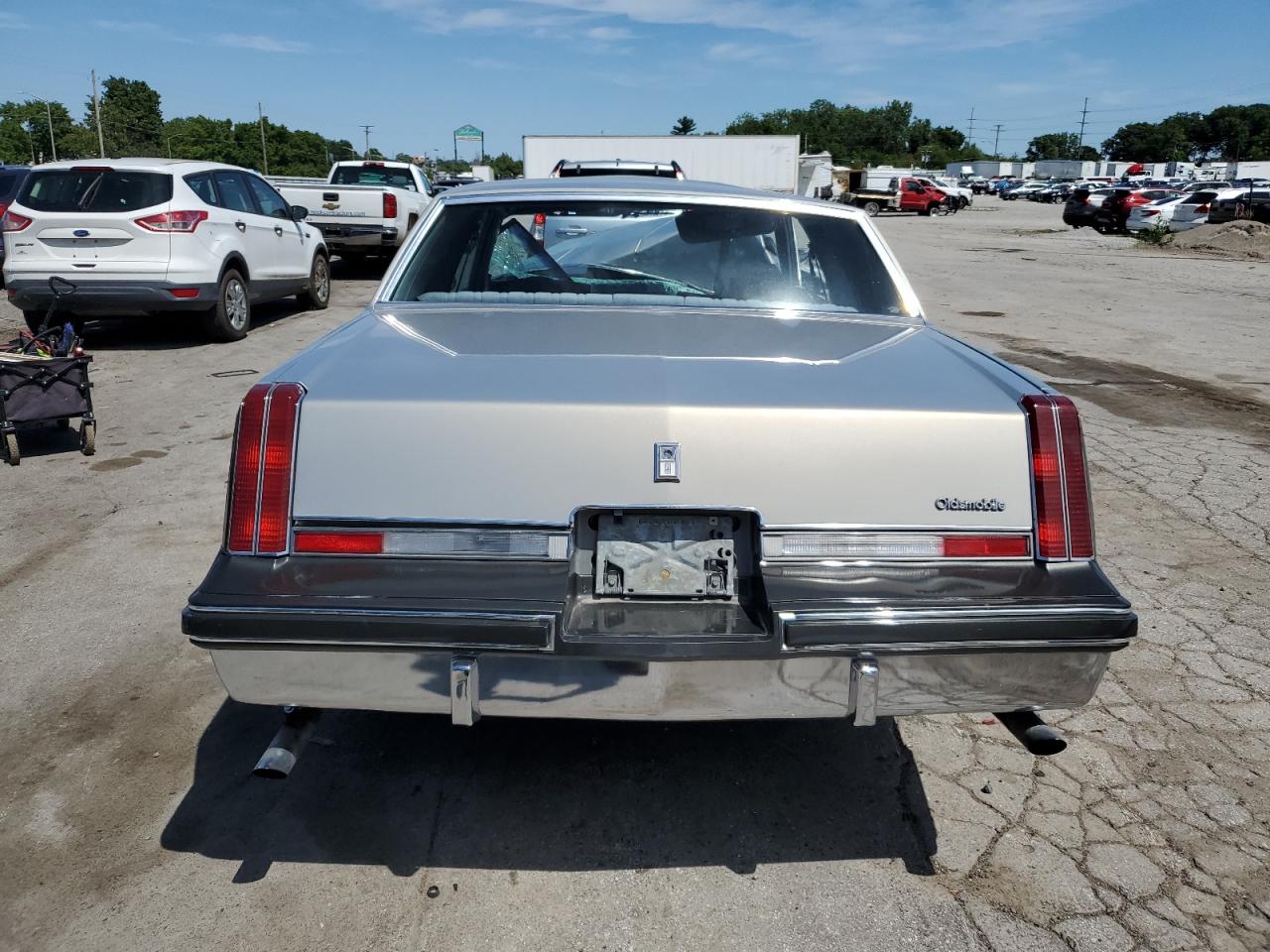 Lot #2974641566 1983 OLDSMOBILE CUTLASS SU