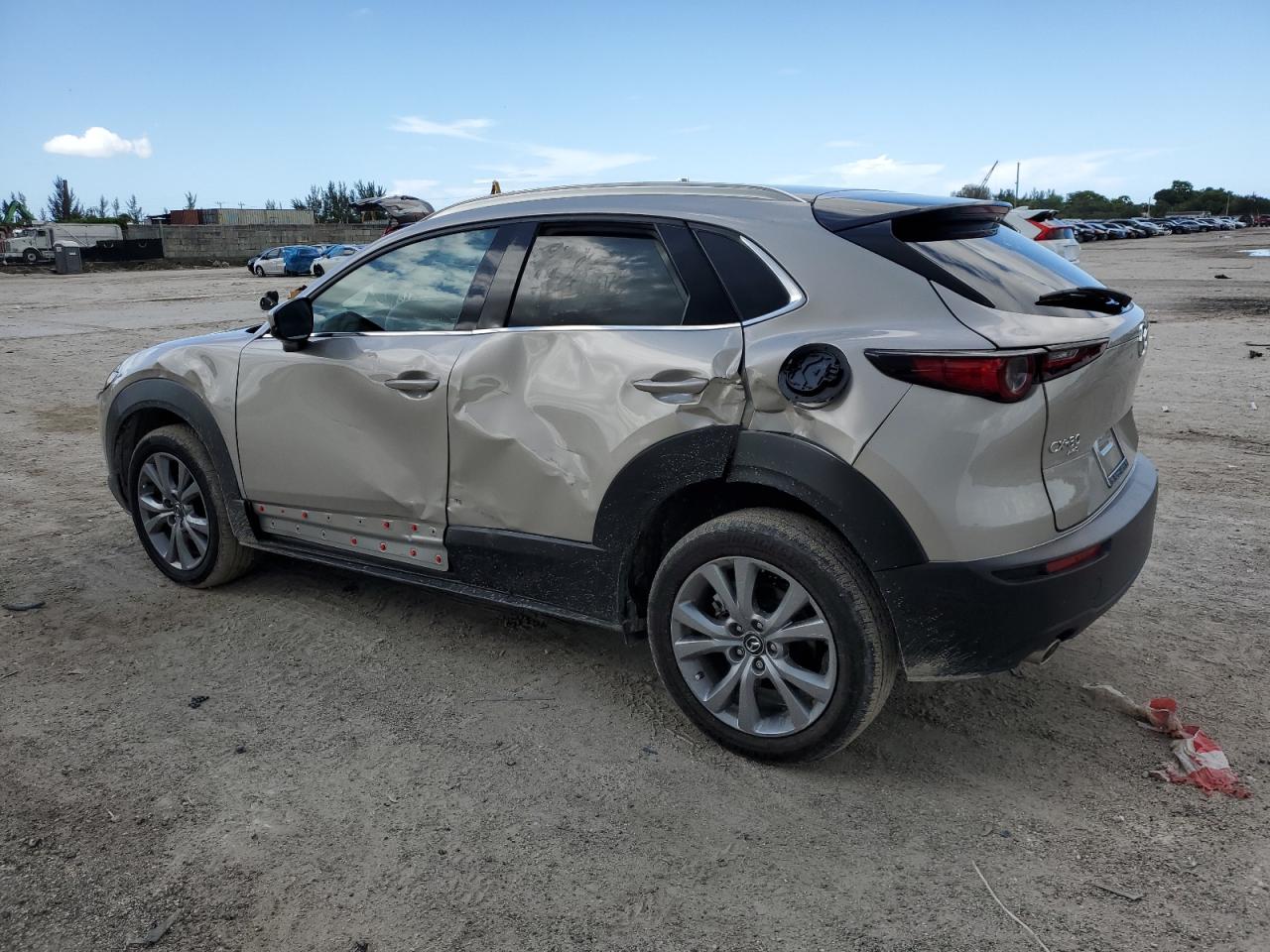 3MVDMBDM8PM520693 2023 Mazda Cx-30 Premium