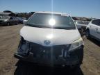 TOYOTA SIENNA LE photo