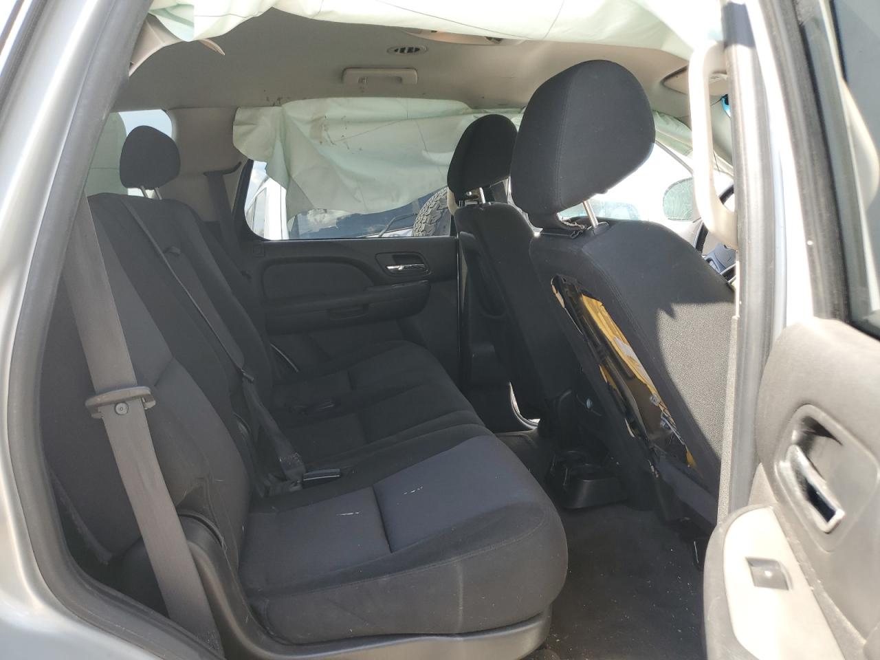 1GNUKAE09AR137419 2010 Chevrolet Tahoe K1500 Ls