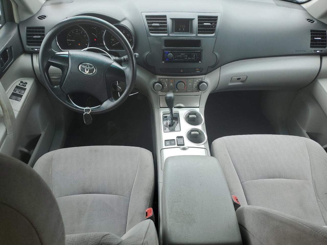 5TDBK3EH7CS161336 2012 Toyota Highlander Base