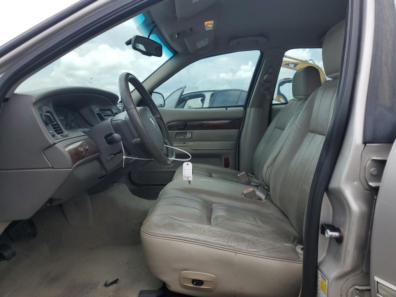 2MEHM75V78X603186 2008 Mercury Grand Marquis Ls