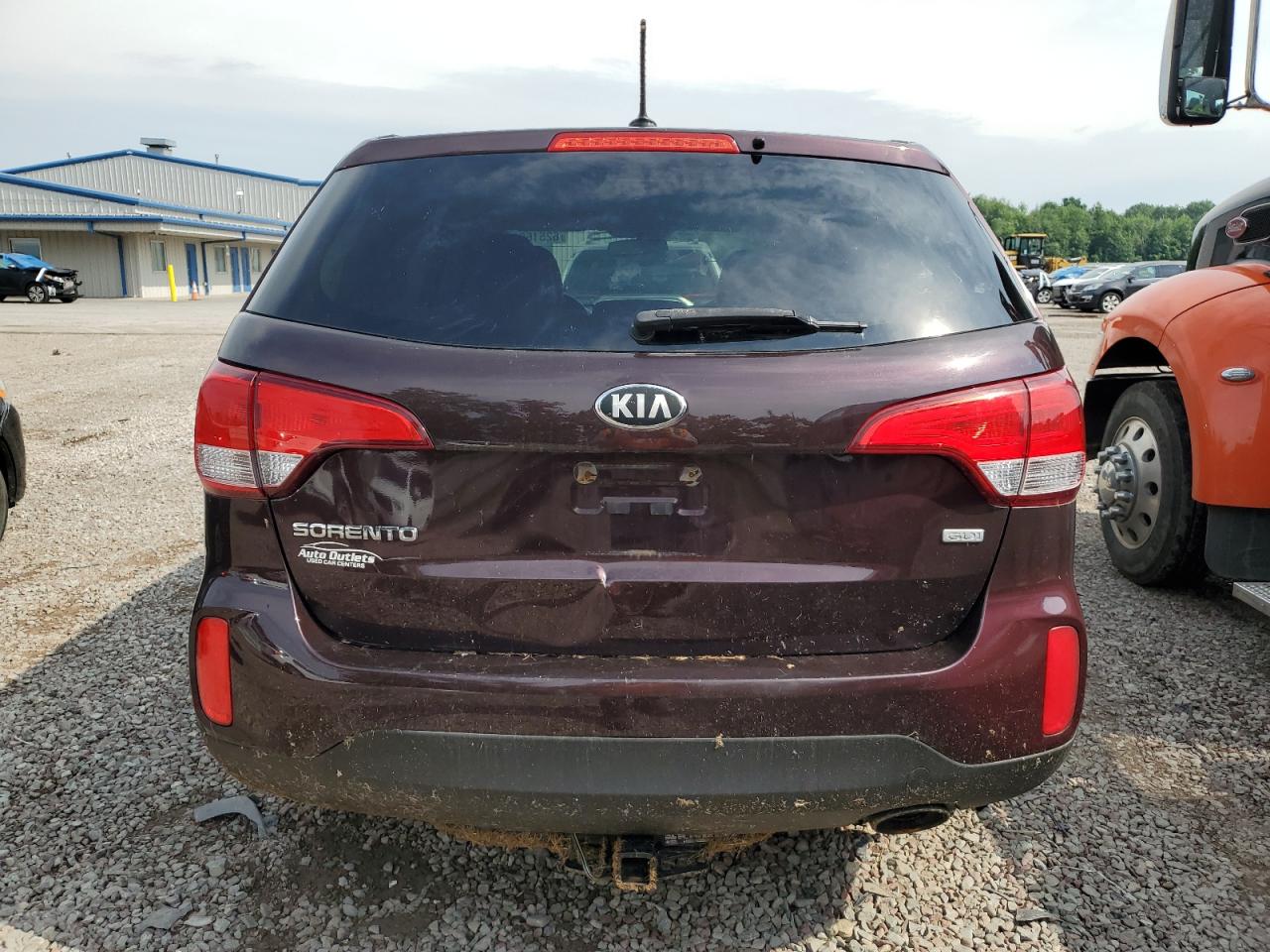 5XYKT3A6XFG572300 2015 Kia Sorento Lx