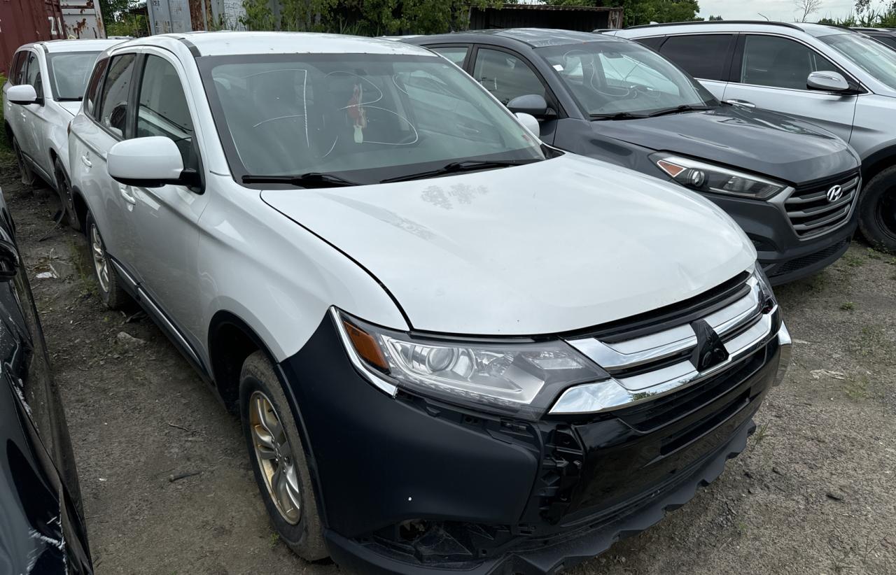 2018 Mitsubishi Outlander Es vin: JA4AZ2A30JZ612723