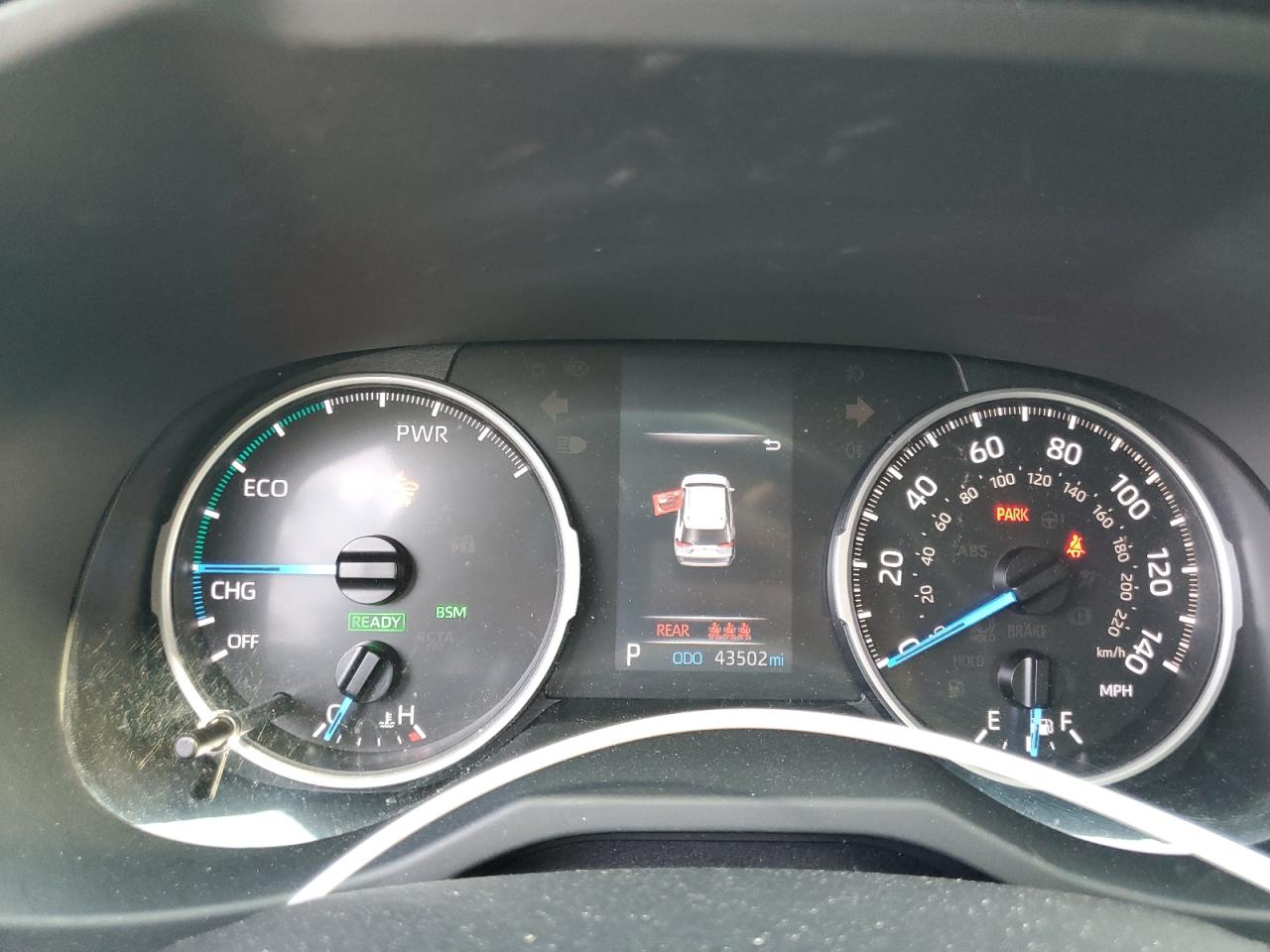 JTMMWRFV8MD120926 2021 Toyota Rav4 Le