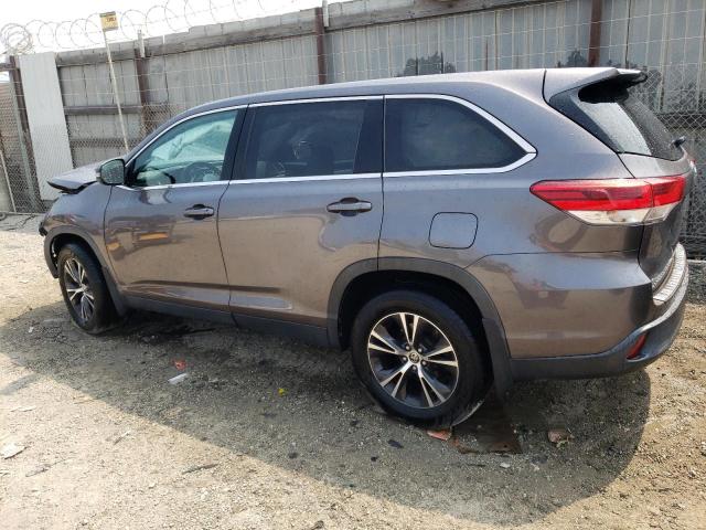 VIN 5TDZARFH4KS060188 2019 Toyota Highlander, LE no.2