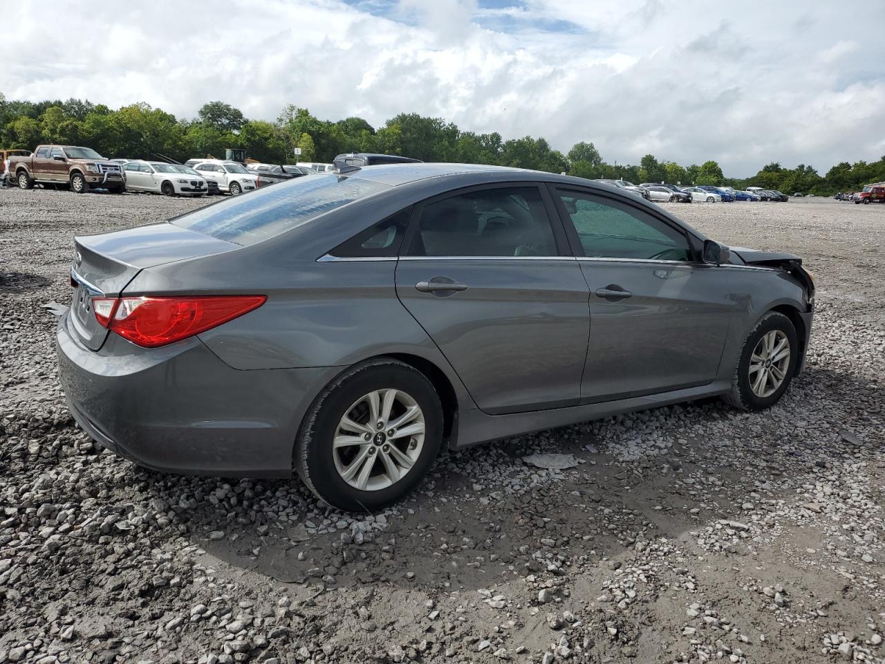 Lot #2921191501 2014 HYUNDAI SONATA GLS