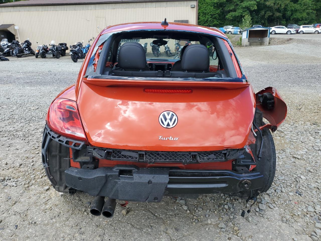 3VWJ17AT1GM634067 2016 Volkswagen Beetle Se