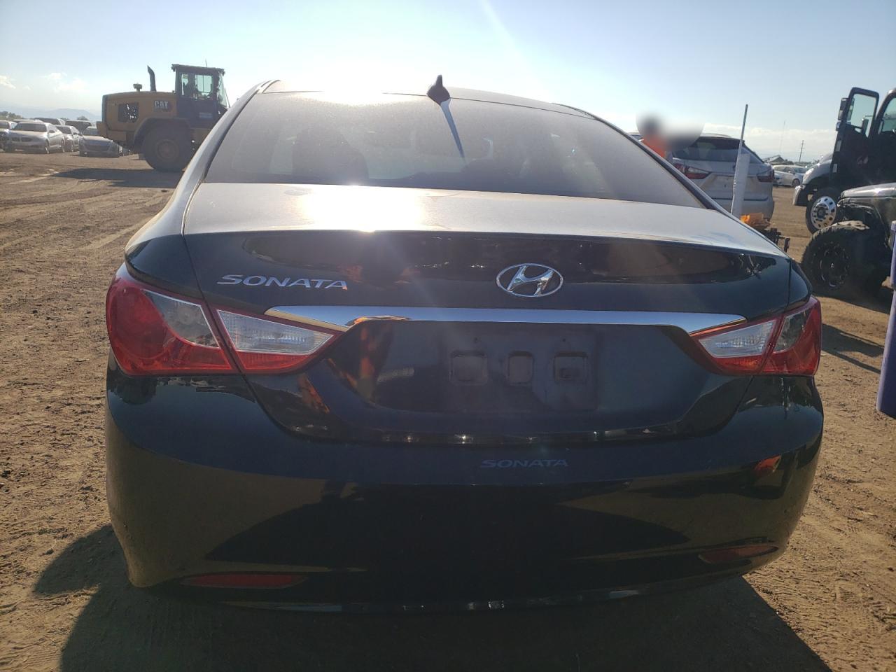 5NPEB4AC1DH581338 2013 Hyundai Sonata Gls