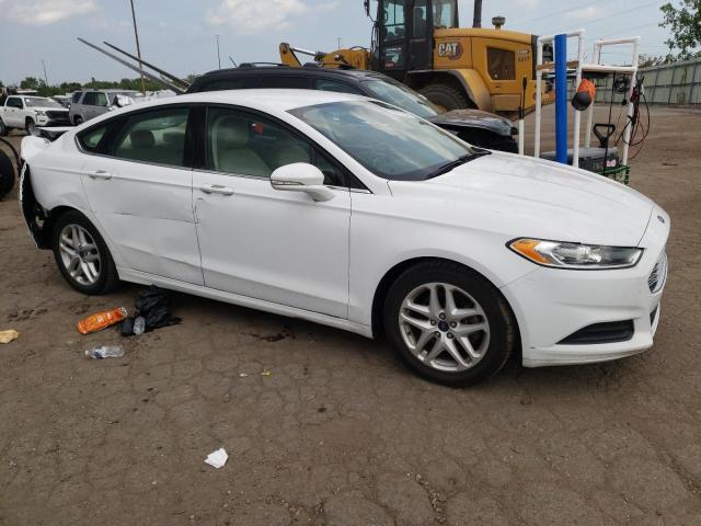 VIN 1FA6P0H78F5113655 2015 Ford Fusion, SE no.4