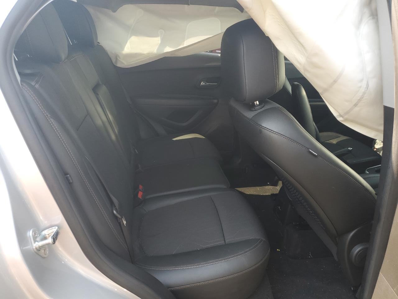 KL7CJLSB5LB310287 2020 Chevrolet Trax 1Lt