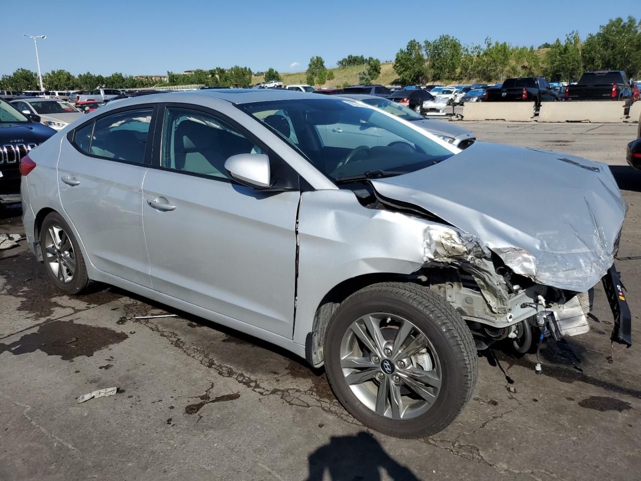 2018 Hyundai Elantra Sel vin: 5NPD84LF3JH351331