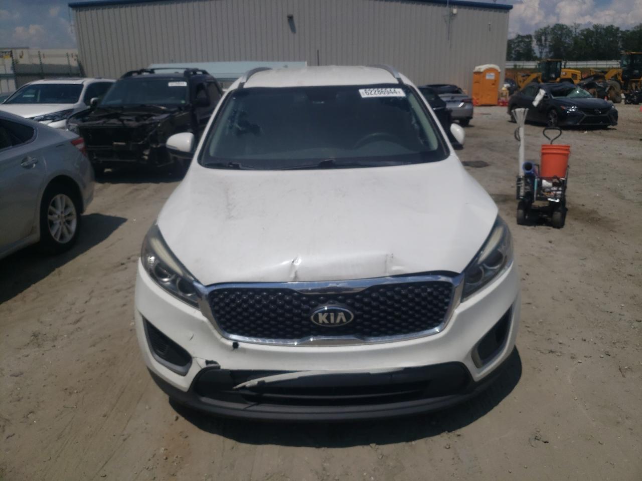 2017 Kia Sorento Lx vin: 5XYPG4A30HG246000