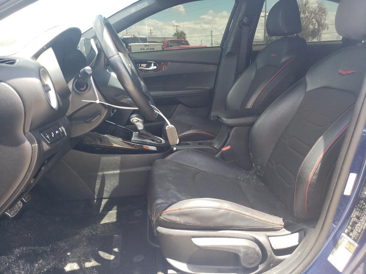 3KPF44AC2ME315586 2021 Kia Forte Gt