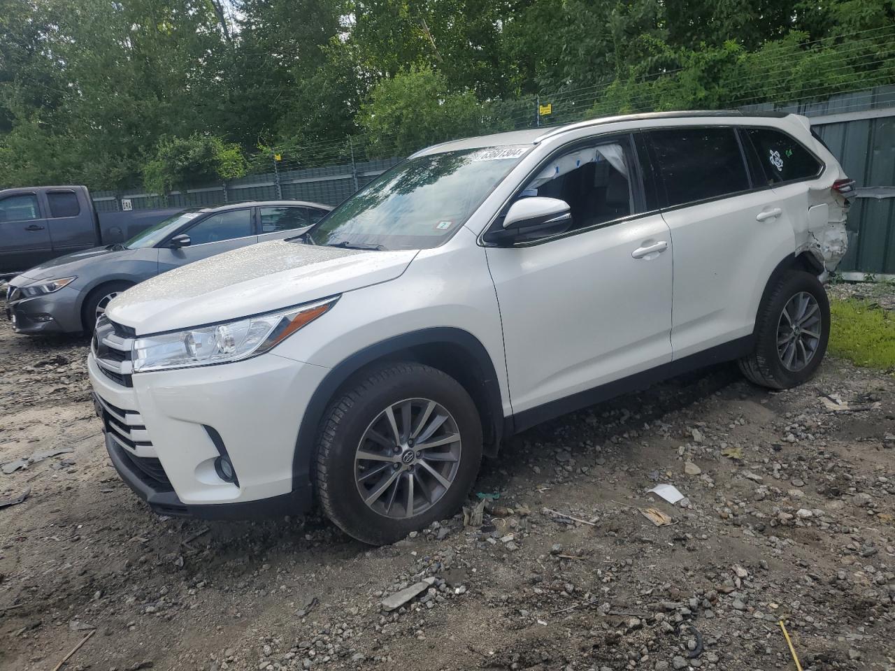 Lot #2893304742 2019 TOYOTA HIGHLANDER