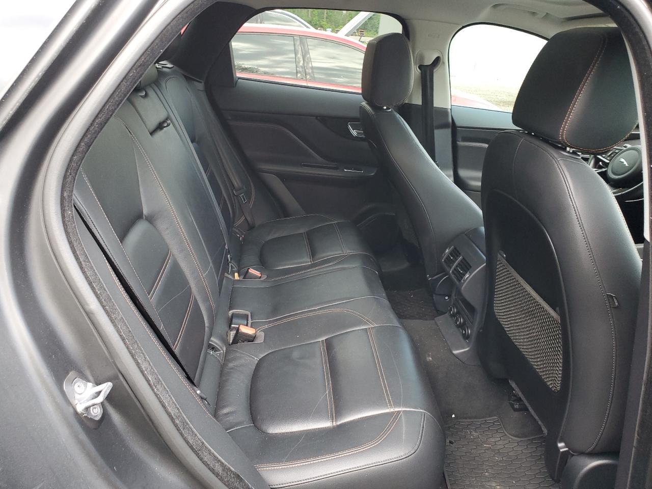 SADCK2GX6JA202895 2018 Jaguar F-Pace Prestige