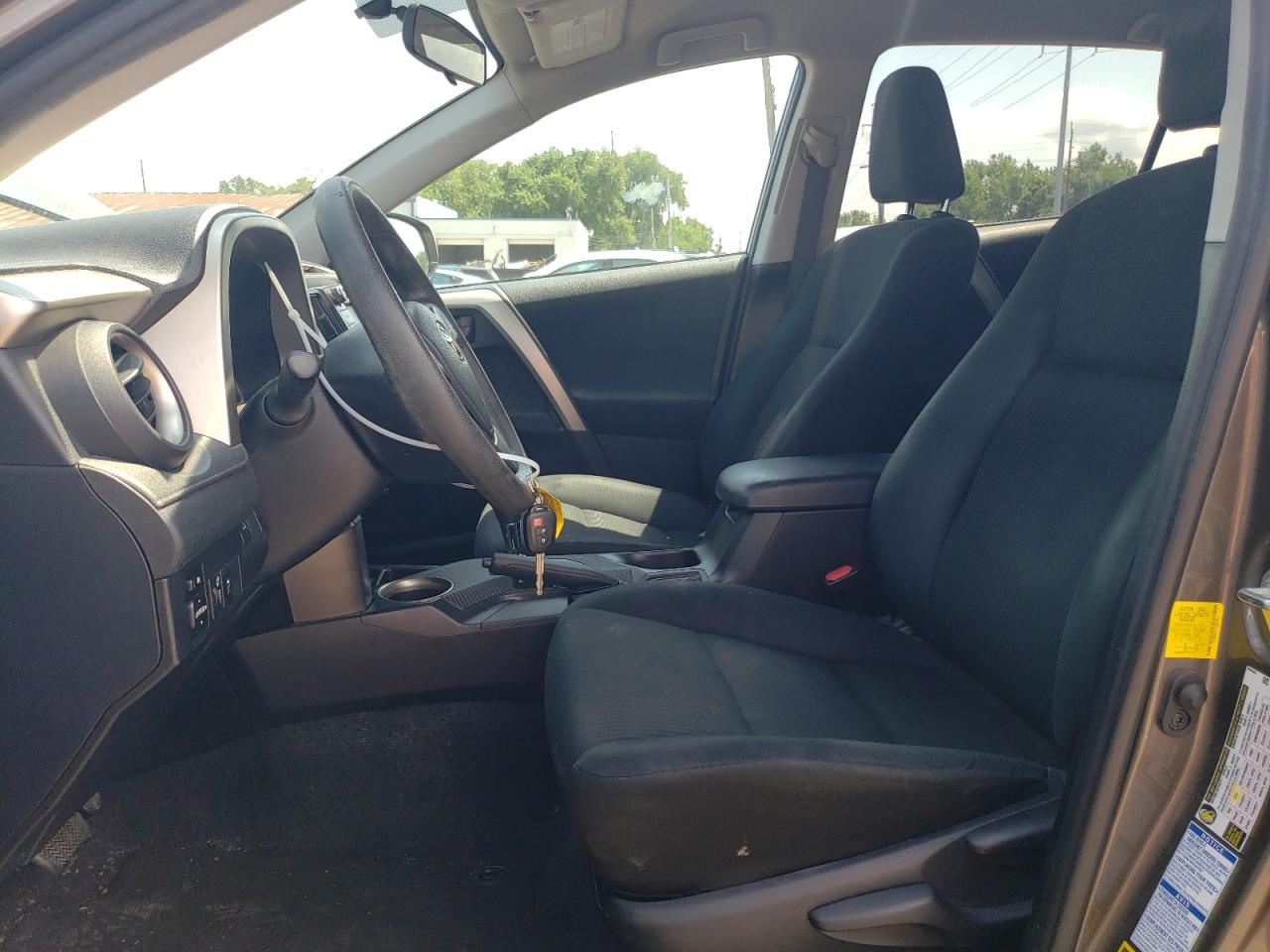 2T3BFREVXFW263763 2015 Toyota Rav4 Le