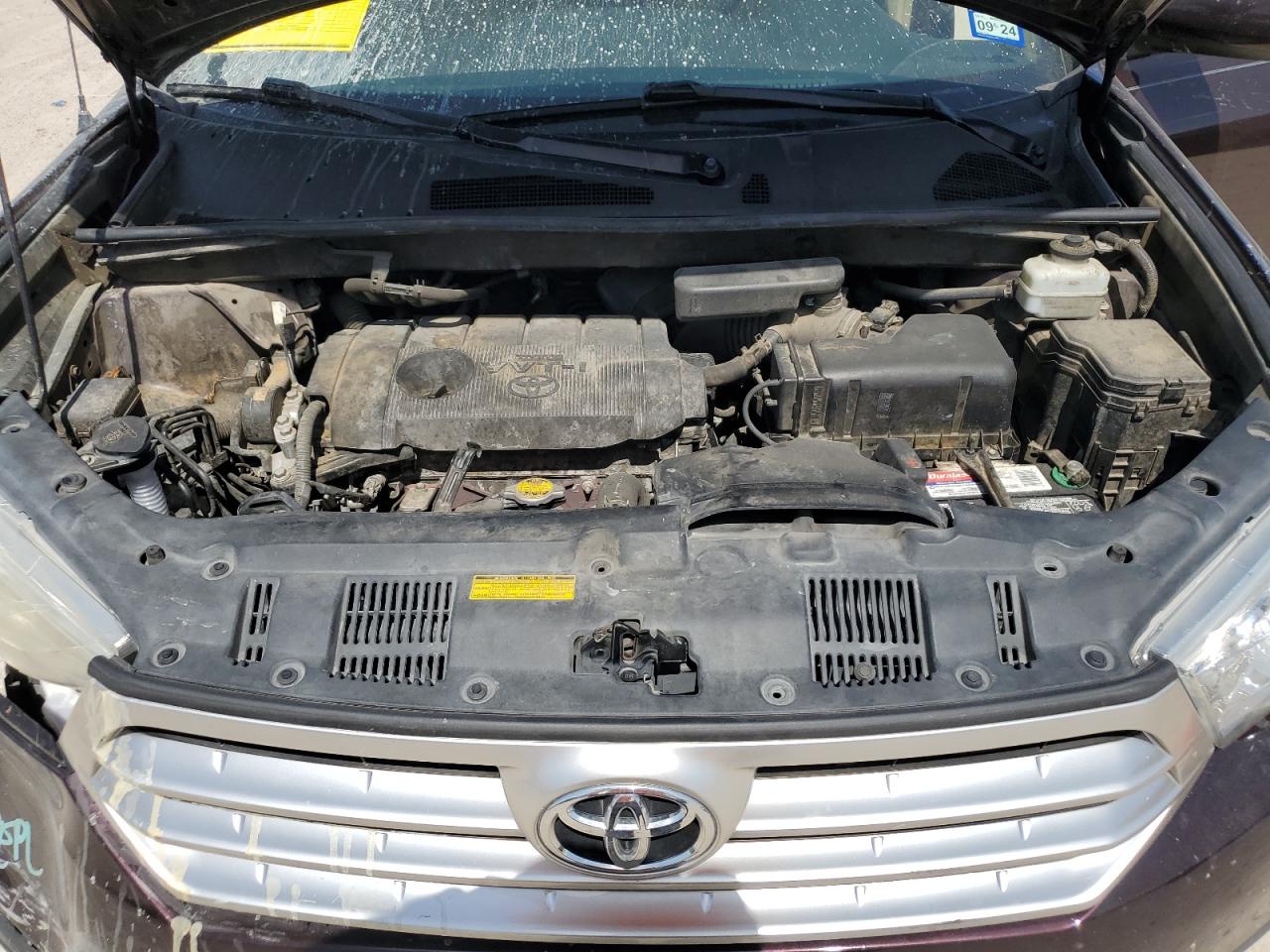 5TDZA3EH2BS015152 2011 Toyota Highlander Base