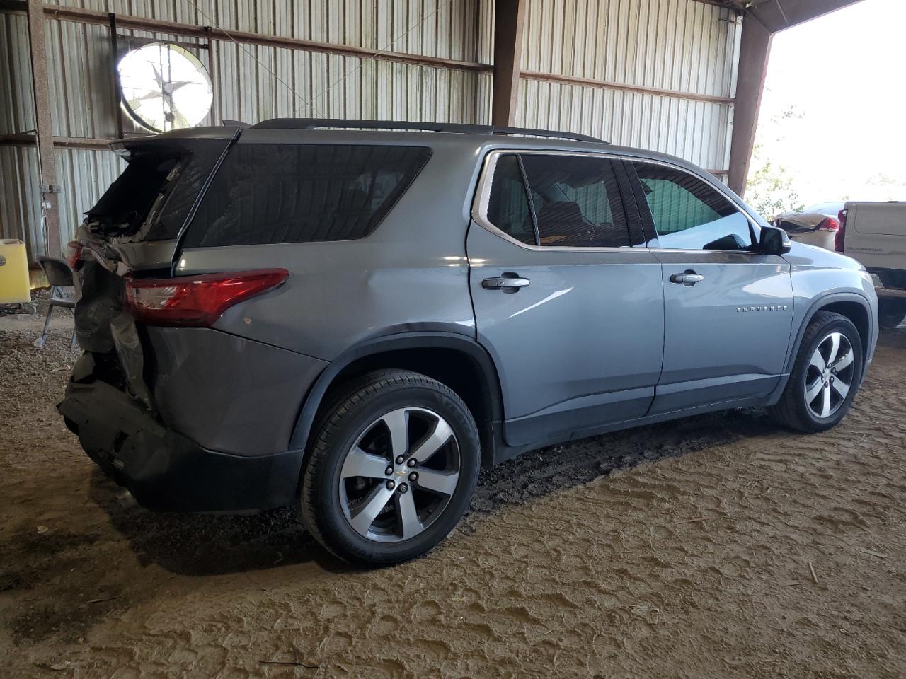 2019 Chevrolet Traverse Lt vin: 1GNERHKW2KJ118146