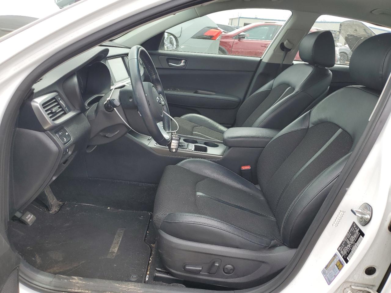 5XXGT4L39LG394894 2020 Kia Optima Lx