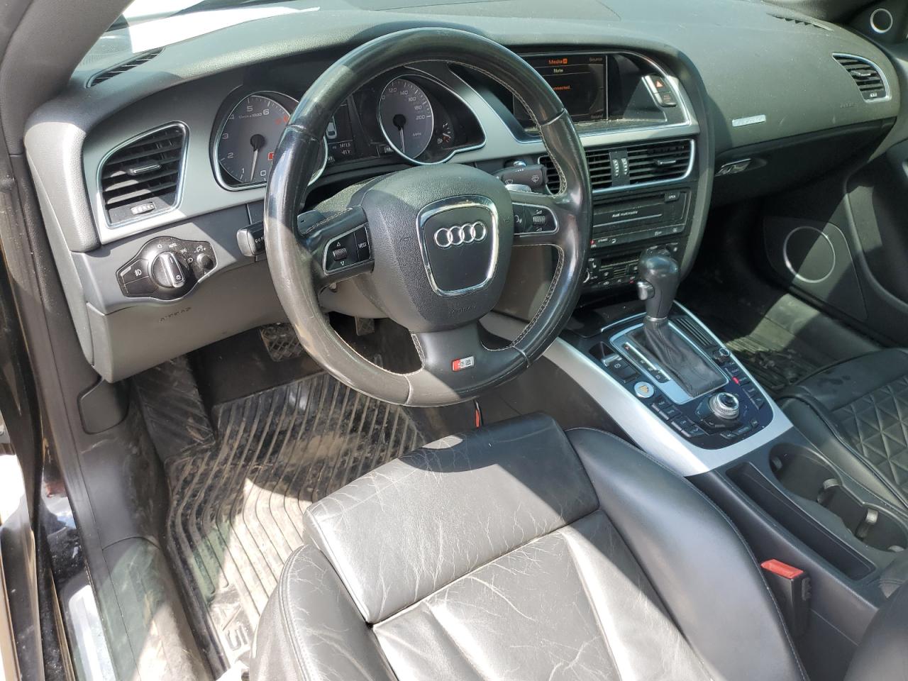 WAUVVAFR4BA024136 2011 Audi S5 Prestige