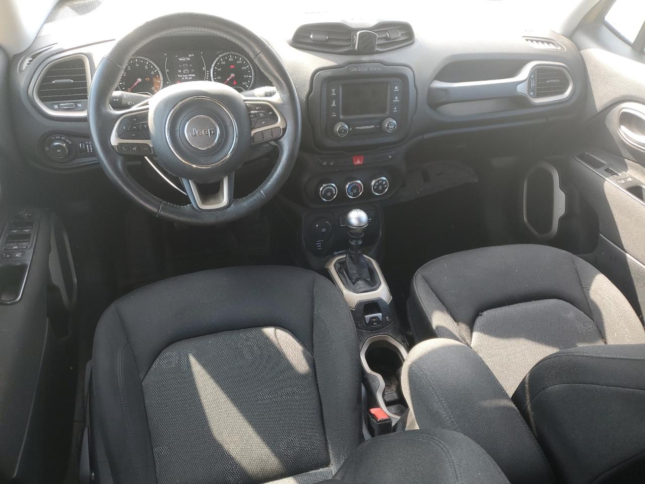 ZACCJBBHXFPB90160 2015 Jeep Renegade Latitude