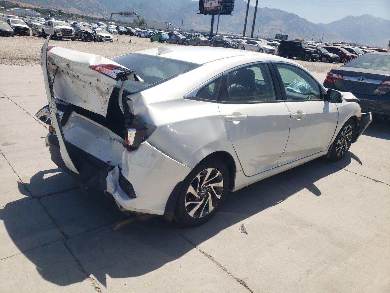 2HGFC2F75HH514677 2017 Honda Civic Ex 2HGFC2F75HH514677 2017 Honda Civic Ex