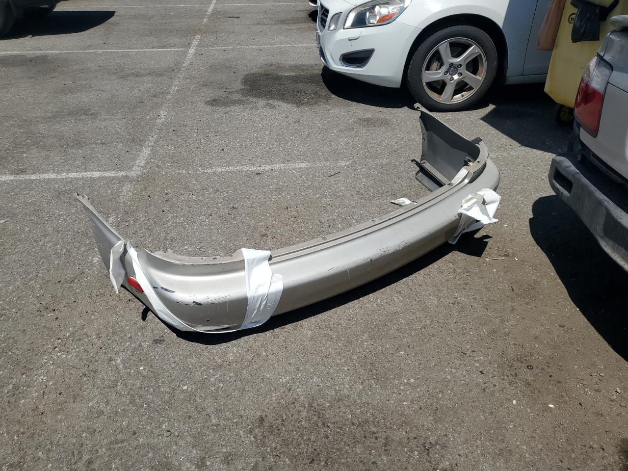 1HGCD5689TA100996 1996 Honda Accord Dx 25Th Anniversary