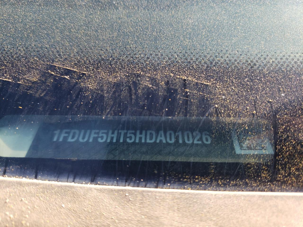 1FDUF5HT5HDA01026 2017 Ford F550 Super Duty