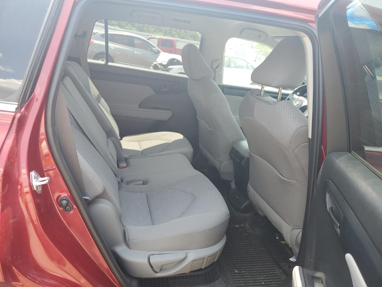 5TDBBRCH1MS527735 2021 Toyota Highlander Hybrid Le