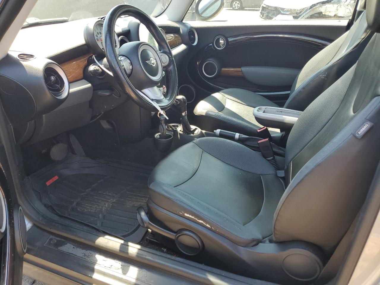 WMWMF33519TW73655 2009 Mini Cooper